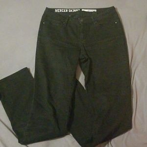 DKNY Mercer Skinny Jeans